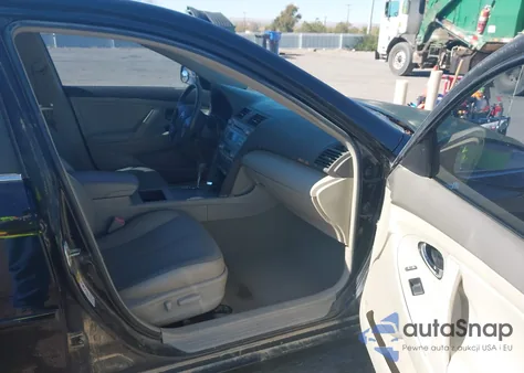 2009 Toyota Camry Hybrid z USA, uszkodzony, nr VIN 4T1BB46K99U076868